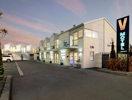 V Motel Christchurch Buitenkant foto